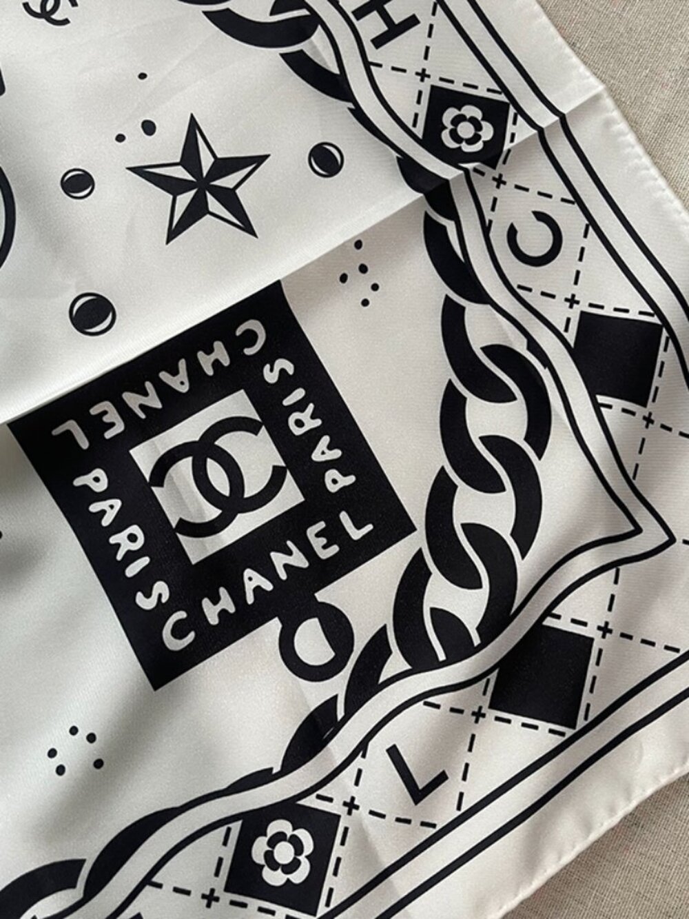 Chanel Classic CC Logo Print Silk Scarf 90cm - Picture 7 of 11